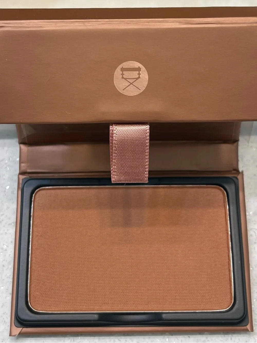 VISEART ~ ‘BRONZE NOISETTE’ Professional Bronzer with Box ~ Full Size 7.5 g